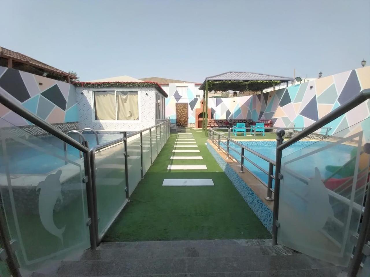 Villa شاليهات الكوخ السويسري وأكوابارك Ash Shishah Exterior foto