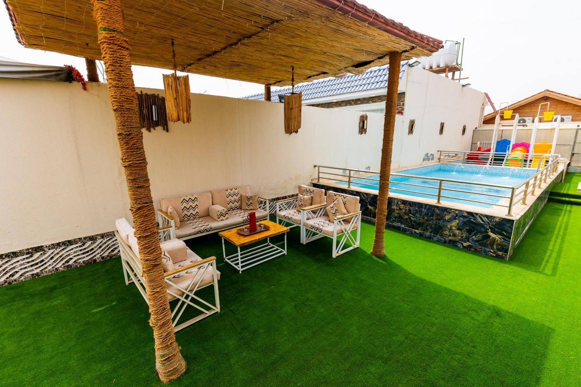 Villa شاليهات الكوخ السويسري وأكوابارك Ash Shishah Exterior foto