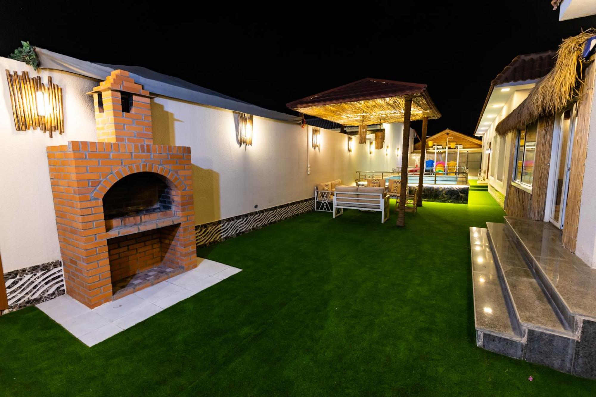 Villa شاليهات الكوخ السويسري وأكوابارك Ash Shishah Exterior foto